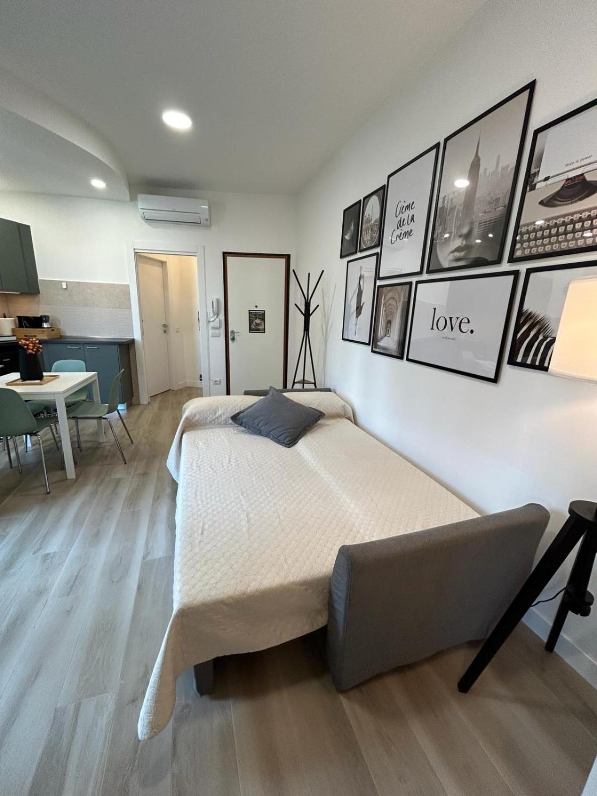 Modern Apartments Mm3 Afforifn Only 15 Min From Duomo Мілан Екстер'єр фото